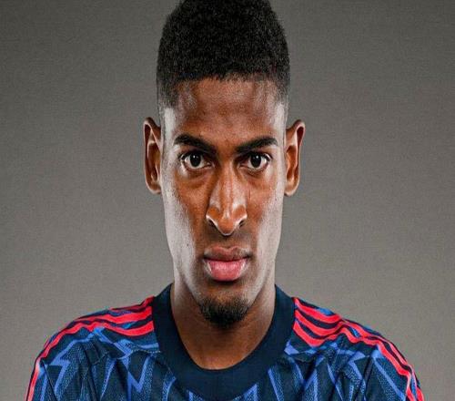 阿斯：莫斯克拉本也可選哥倫比亞，但球員本人只想效力西班牙