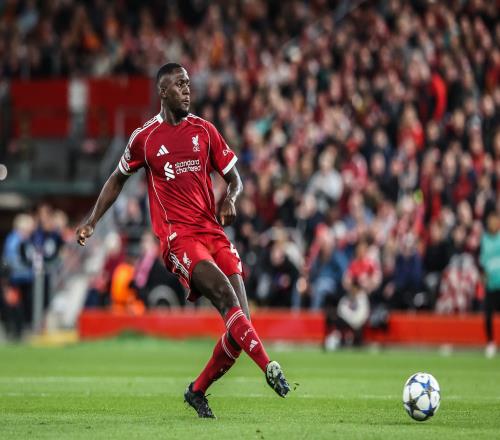 科納特遭遇種族歧視法國足協在社交媒體上強烈譴責此惡行_英超直播