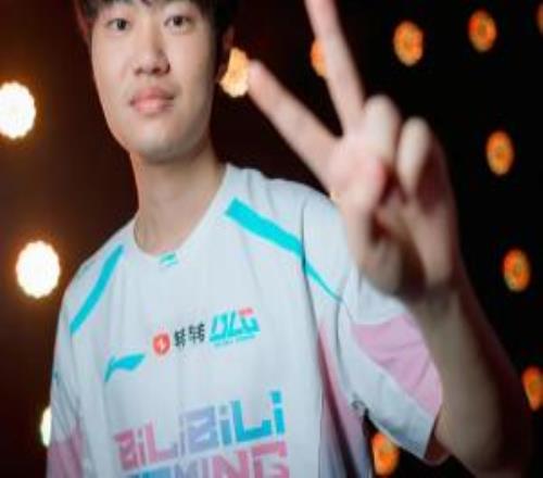 Knight達成國際賽536擊殺，超越Maple升至第九！