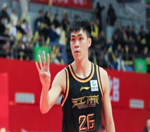 超上海升第一！廣廈加時力克江蘇胡金秋16+11賈爾斯37+19