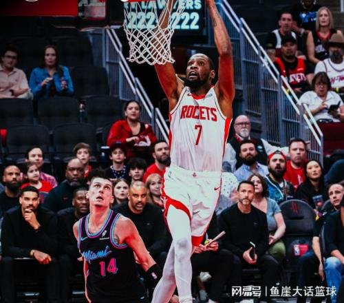 火箭險勝！杜蘭特27+3歷史第五，阿門24+18補籃絕殺，探花大爆發