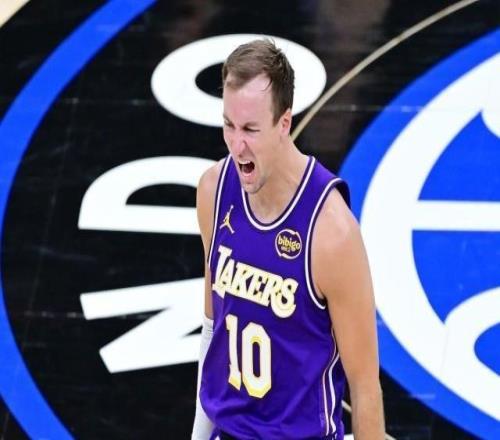 29歲射手王絕殺拯救湖人：佩林卡鳥槍換炮真香