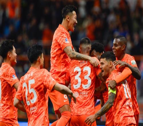 中超最新積分榜：山東泰山爆冷慘敗，成都壓哨絕平，北京國安丟分