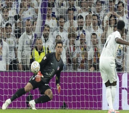 世體：爭議點球助皇馬逆轉，單賽季14個點球追平隊史紀錄
