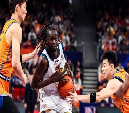 83比116慘敗33分！遼籃苦主被定恥辱柱上：29連敗創CBA新紀錄！