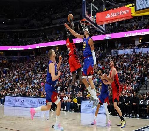 表現(xiàn)如此平庸還能進(jìn)入先發(fā)，開拓者的陣容深度真是差了點(diǎn)意思