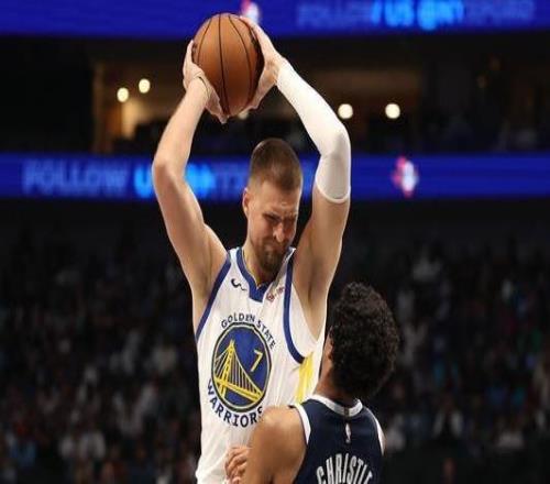 波爾津吉斯22+7弗拉格32+9勇士加時力克獨行俠