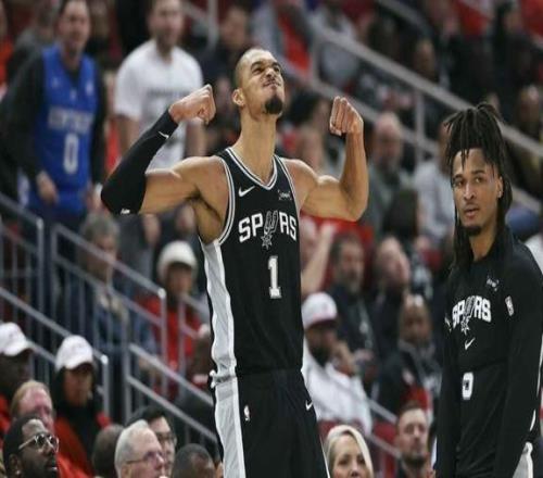 馬刺54勝殺瘋了！名嘴：文班亞馬已步入傳奇領域！