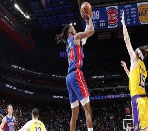 30分生涯新高！詹金斯：我的球隊需要我我只需要上場做我自己