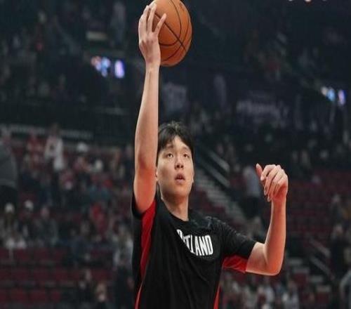 對(duì)陣籃網(wǎng)有望出戰(zhàn)!開拓者已從發(fā)展聯(lián)盟召回楊瀚森