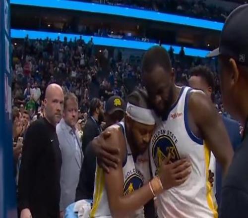 穆迪大傷登全美第一熱搜！X光檢查后坐輪椅離場(chǎng)專家直言糟糕透頂