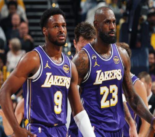 湖人已有冠軍潛質(zhì)15場比賽13勝2負(fù),全隊(duì)已進(jìn)化完成!