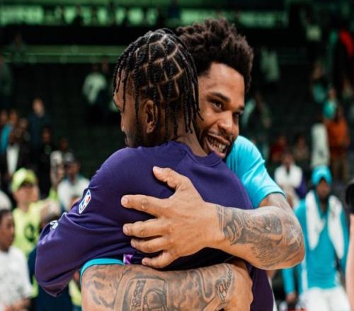 火箭后悔嗎懷特18分鐘轟27+6三分!交易后場(chǎng)均16+4替補(bǔ)得分第三