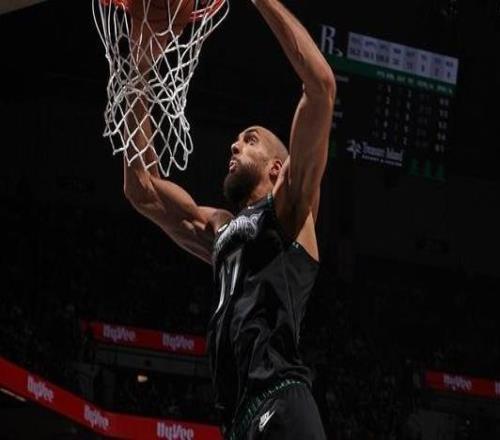 戈貝爾談康利首發:這正是我們球隊的精神任何人隨時都能站出來