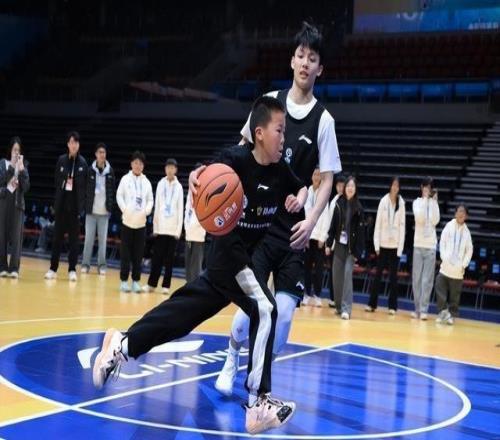 閃耀2026CBA全明星賽場，東鵬補水啦籃球營銷再進階