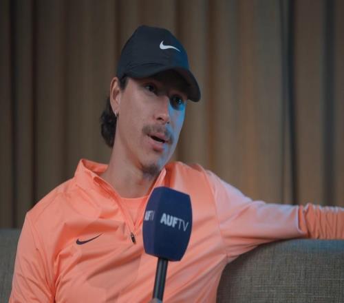 努涅斯：蘇亞雷斯一直是我的偶像，很自豪穿上烏拉圭9號球衣