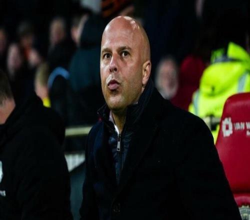 名記:利物浦計劃引進兩名邊鋒,在關注迪奧曼德和小孔塞桑