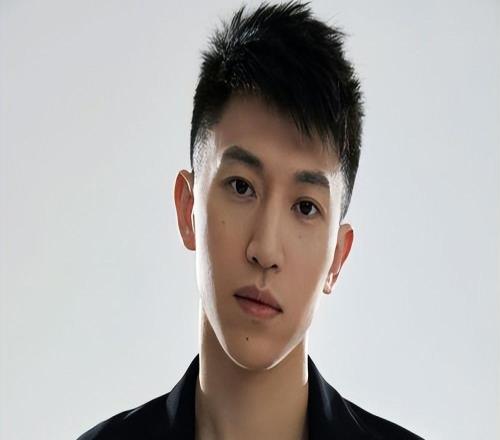 手握5個CBA冠軍，曾獲吉尼斯世界紀(jì)錄，37歲不退役，仍在賽場拼搏