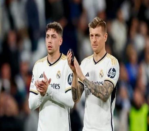 克羅斯：在皇馬較平庸的賽季中，巴爾韋德給人扛起球隊的感覺