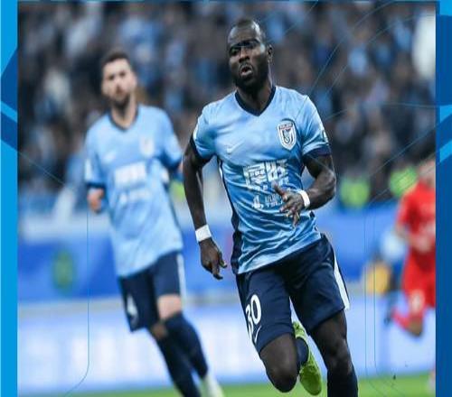 中超：阿奇姆彭獲評(píng)最佳