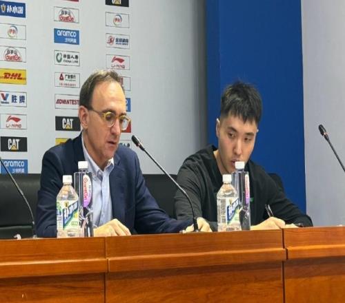 輸吉林發(fā)布會(huì)！烏戈點(diǎn)出攻守問題，付豪寄語全隊(duì)放低姿態(tài)！