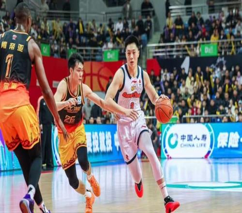 CBA排名大變臉！廣東第3難保，北京坐6望4遼寧升第96隊(duì)搶季后賽