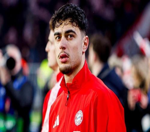 拜仁官方：帕夫洛維奇因髖部問題缺席球隊今日比賽