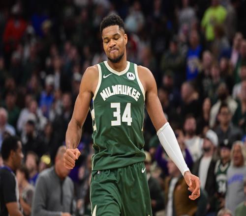 蕭華對字母賽季報銷的聲明感到驚訝真是太不可思議了當然我們會繼續調查_NBA直播