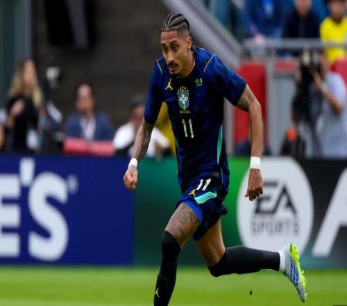 阿斯：拉菲尼亞今天將接受醫學檢查，他基本無緣下一場友誼賽