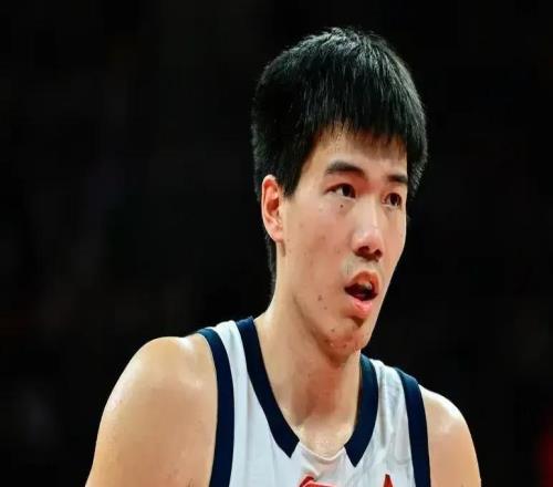 焦泊喬因心情請(qǐng)假離隊(duì)有跡可循！上場(chǎng)未打，藍(lán)領(lǐng)難適應(yīng)被剝奪投籃