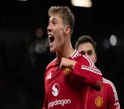 羅馬諾：曼聯(lián)即將與科比梅努續(xù)約霍伊倫：在曼聯(lián)的最后階段的確表現(xiàn)不好，在那不勒斯我找回了踢球的快樂