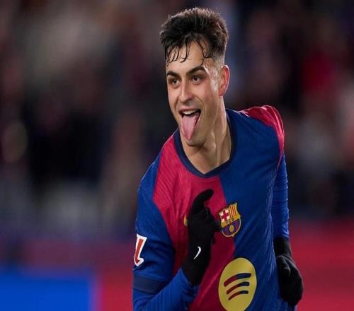 記者：老佛爺最心儀的中場是佩德里，但是喜歡和得到是兩碼事