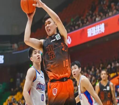 山東客場(chǎng)沖復(fù)仇！斯蒂爾馳援、瓊斯救贖、約翰遜續(xù)勢(shì)成三大看點(diǎn)！