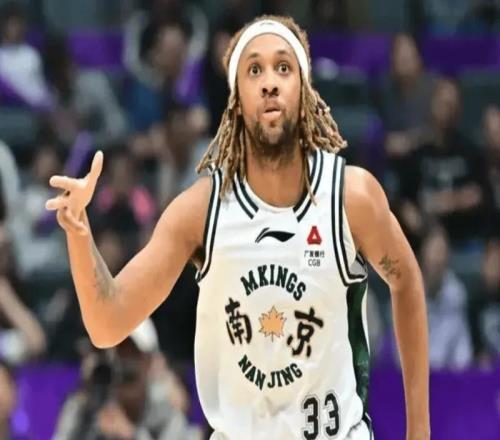 郭昊文缺席意外激發內外雙核帕克突穿北控防守，趙柏清碾壓內線