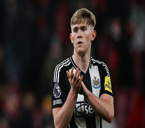 評論員:劉易斯霍爾是英格蘭最佳左后衛(wèi),他完全有能力去皇馬