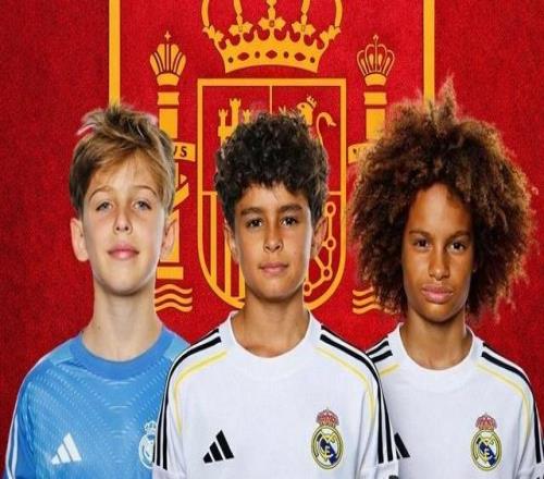 西甲未來之星U12世界杯:卡西兒子擔任皇馬門將子承父業瘋狂救險