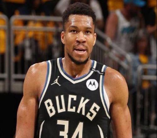 再次鬧分手！美記：雄鹿和字母哥出現分歧，這是明確分手的信號