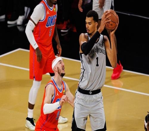 帶隊轟23勝1負，追上聯盟第一！聯盟失策，但MVP或許真該換人了