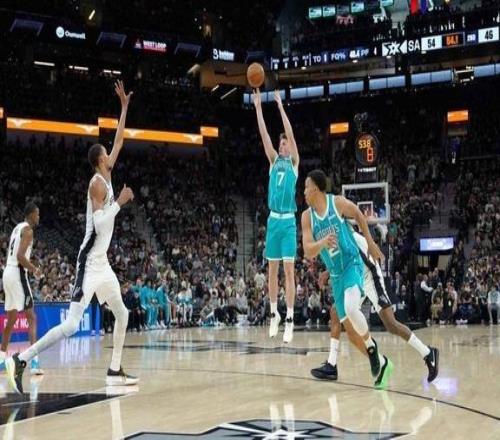 黃蜂刮中絕世彩票！探花郎狂飆250記三分創(chuàng)NBA最年輕紀錄