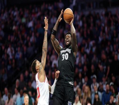 就在今天！火箭創(chuàng)NBA歷史第一恥辱紀錄，輸球后蘇群王猛火力全開