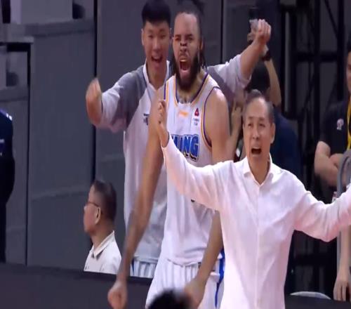 絕殺！北京20分逆轉廣東，許利民命硬，杜鋒為迷信張皓嘉付出代價