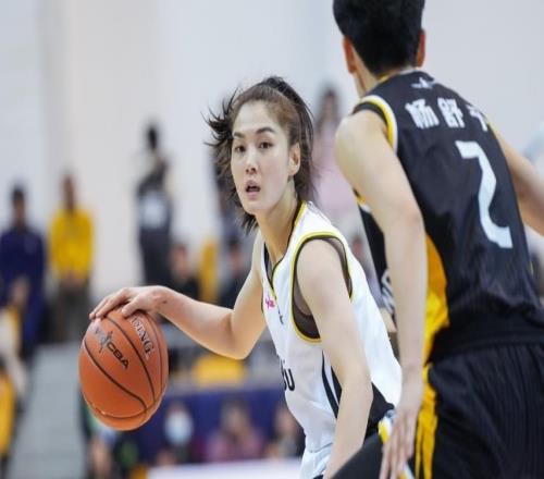 86比85讀秒絕殺!女籃霸主1分惜敗痛失賽點:楊力維13中3僅6分!