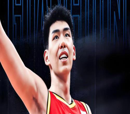 2米26徐昕,完勝莫蘭德,球迷:CBA頂級中鋒!