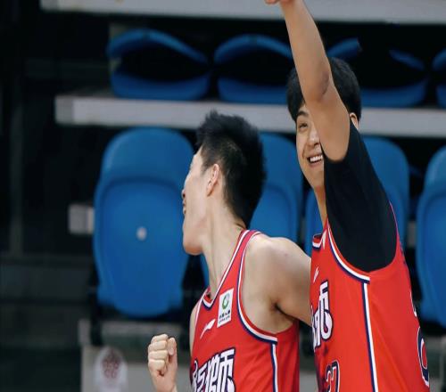 驚艷1戰!徐昕20+9制霸,CBA關鍵戰:3大主力迷失,遼籃爆冷完敗