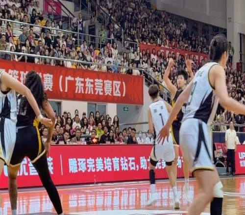 一夜兩次被絕殺!廣東籃球太糟心,實力下降明顯