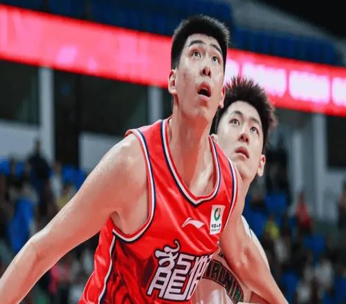 10投狂砍20分9板!這才是CBA頂級大中鋒,杜鋒將他交易追悔莫及