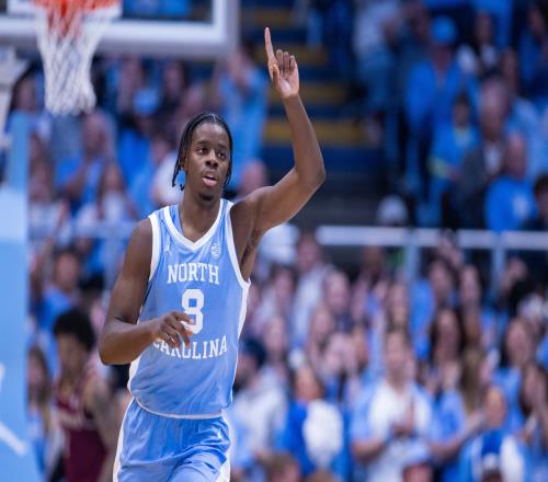 北卡天才前鋒威爾遜宣布參加NBA選秀或將成為下一個加內特預測前五順位_NBA直播