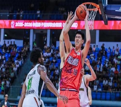 前行無畏202526賽季CBA常規賽第三十一輪廣州體育館收官戰主場大勝遼寧！
