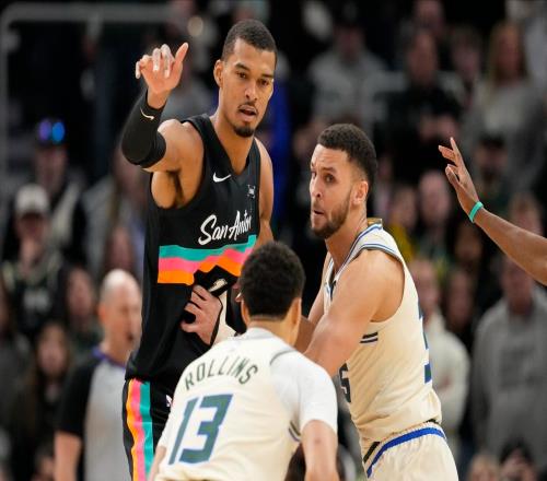 NBA分區(qū)前十鎖定，東部分兩檔西部分三檔，排位戰(zhàn)誰能笑到最后