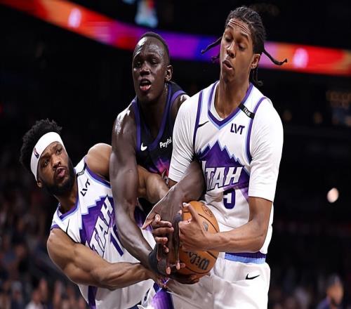 打出賽季最強之戰(zhàn)！太陽內(nèi)線新秀也開始逐漸找到自己的位置了